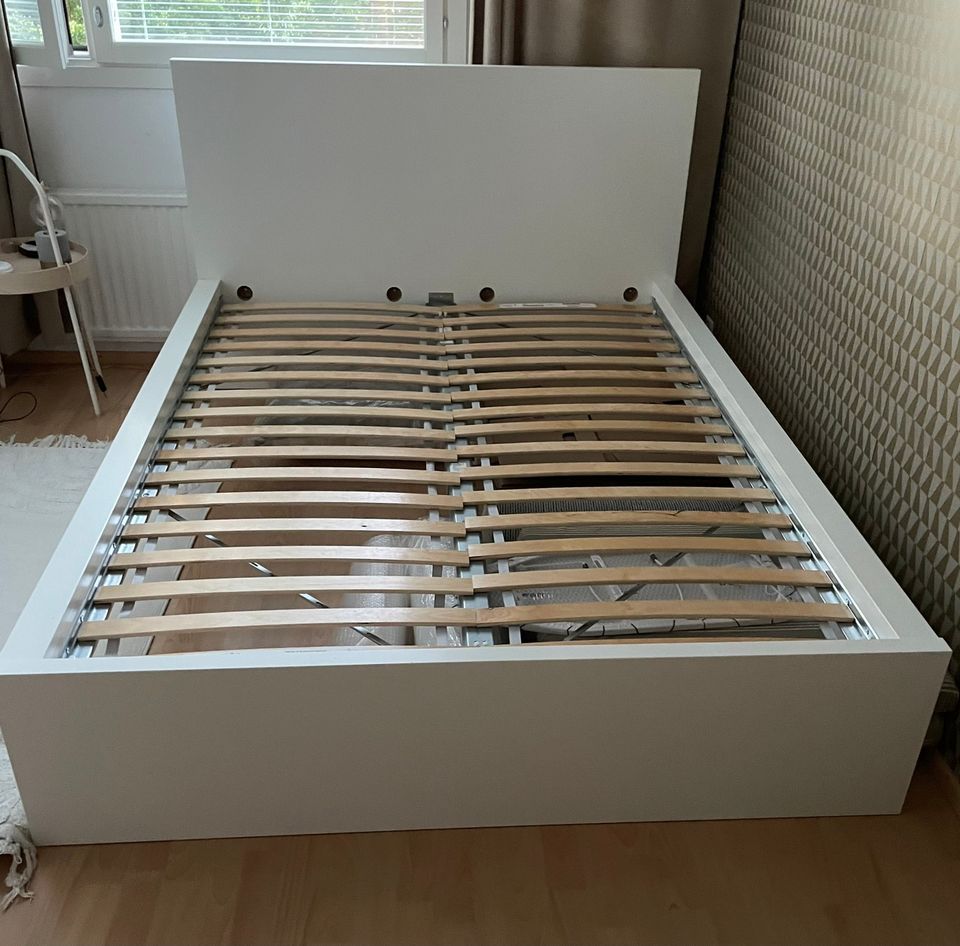 Ikea Malm sänky 140x200, todella siisti!