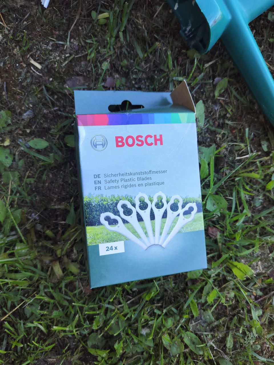 Bosch trimmerin teriä ja muuta