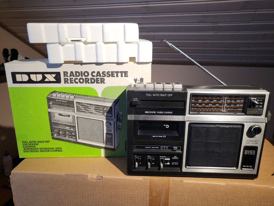Dux Radio