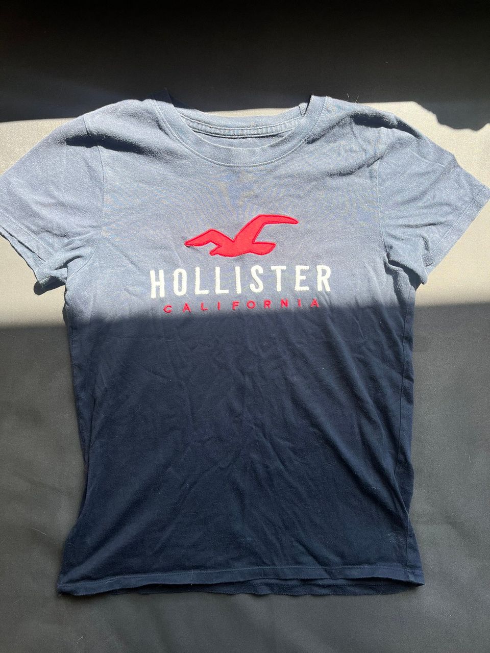 Hollister T-paita