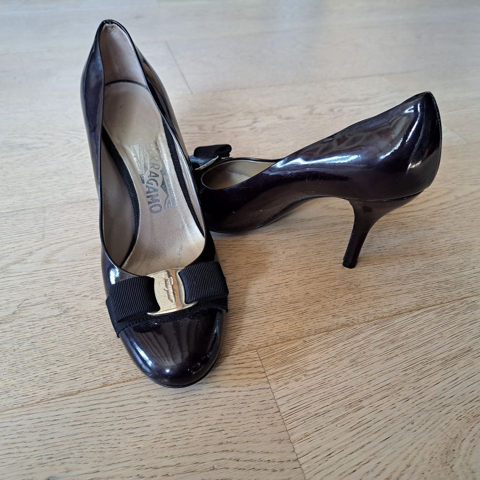 Salvatore Ferragamo high heels, size 37,5-38