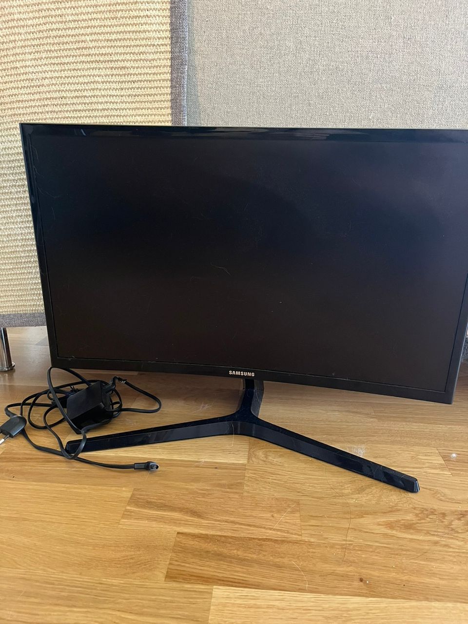 Samsung Odyssey LC24 23,5" 144Hz Gaming Monitor