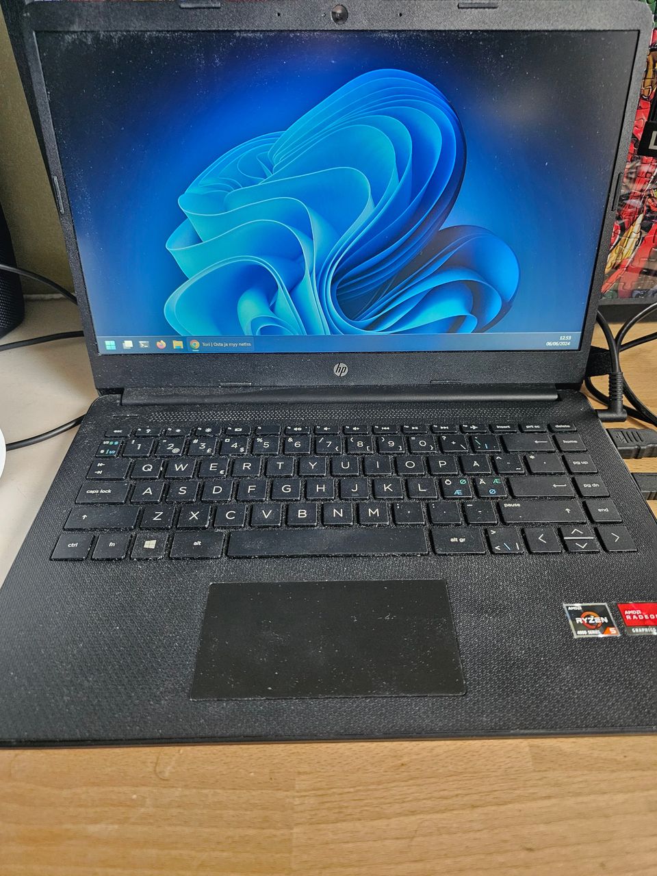 HP Laptop 14s R5/16Gt/1Tt