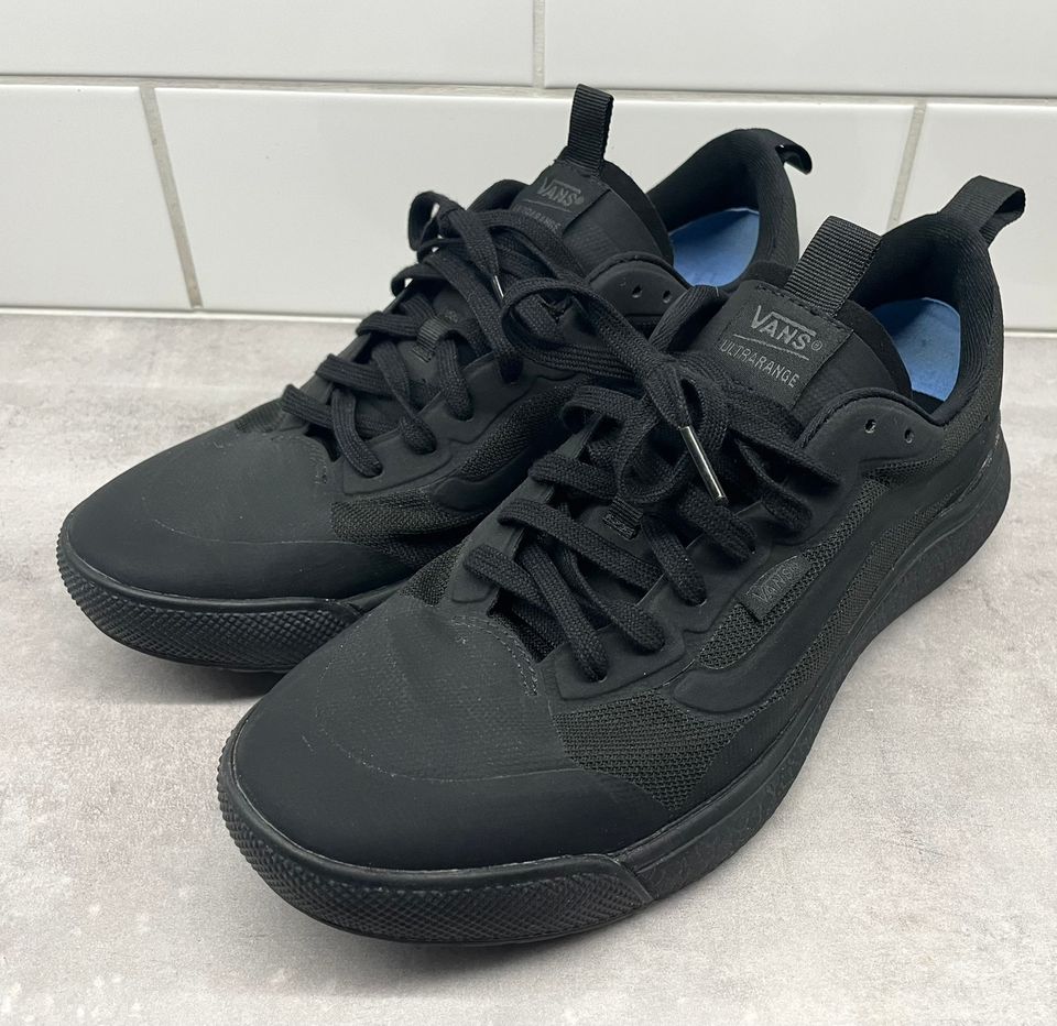 VANS ULTRARANGE EXO tennarit