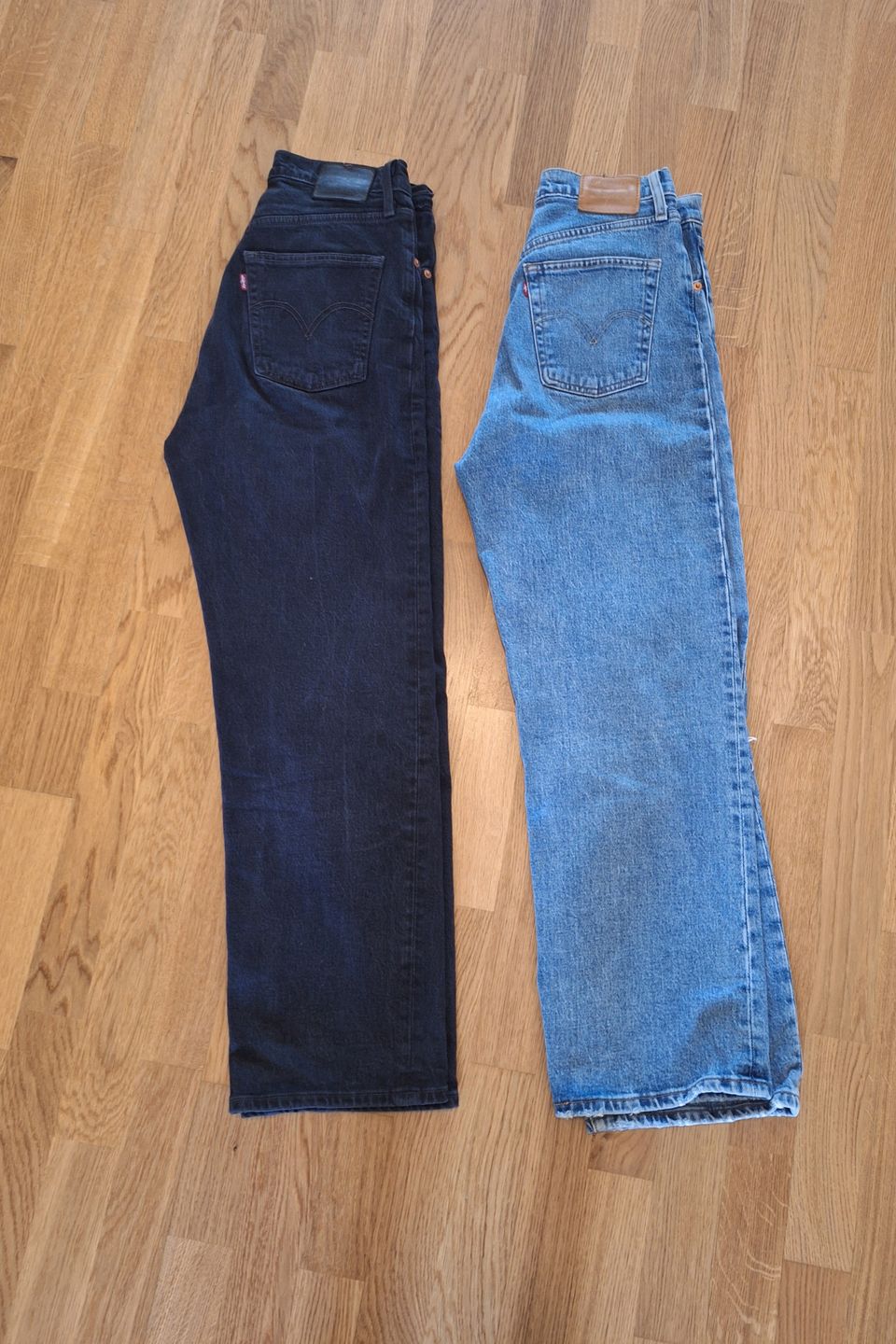 2 kpl Levi's farkkuja Ribcage straight