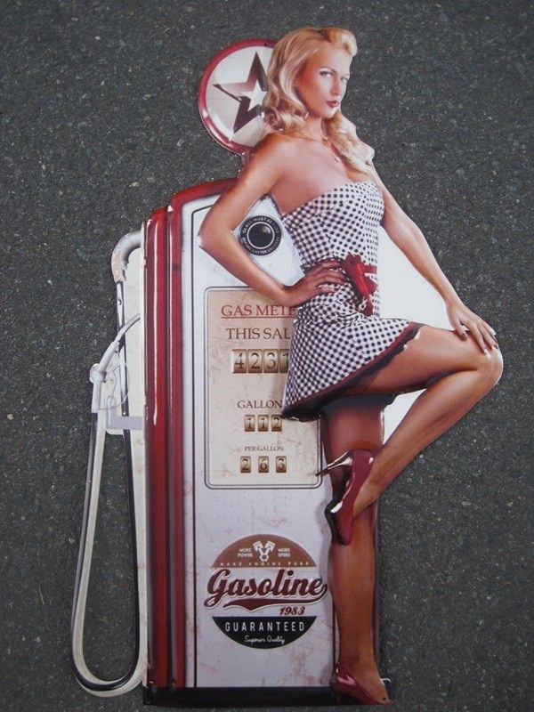 Texago Gasoline & Blondi peltikyltti 70x42cm