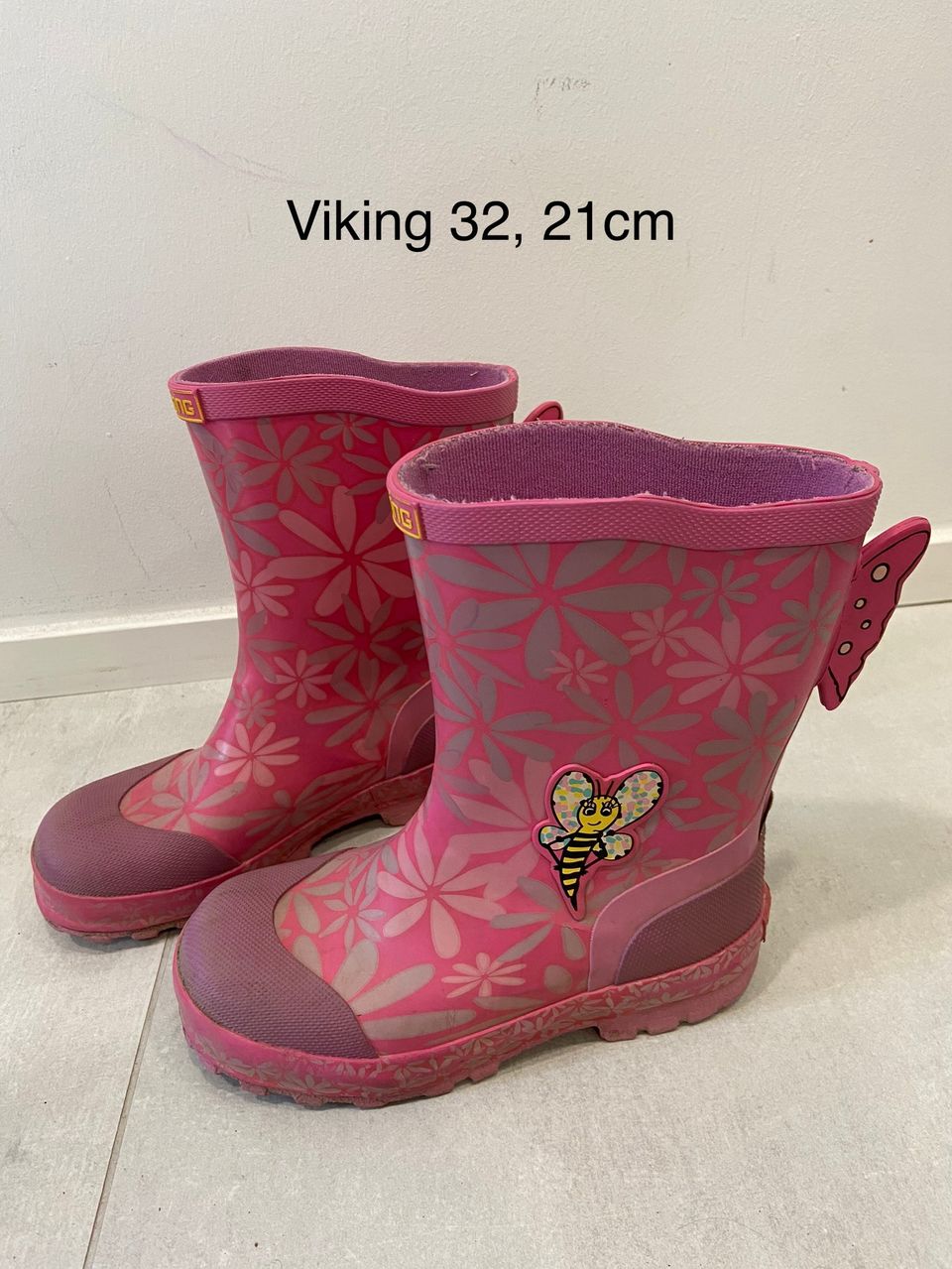 Viking kumisaappaat 32