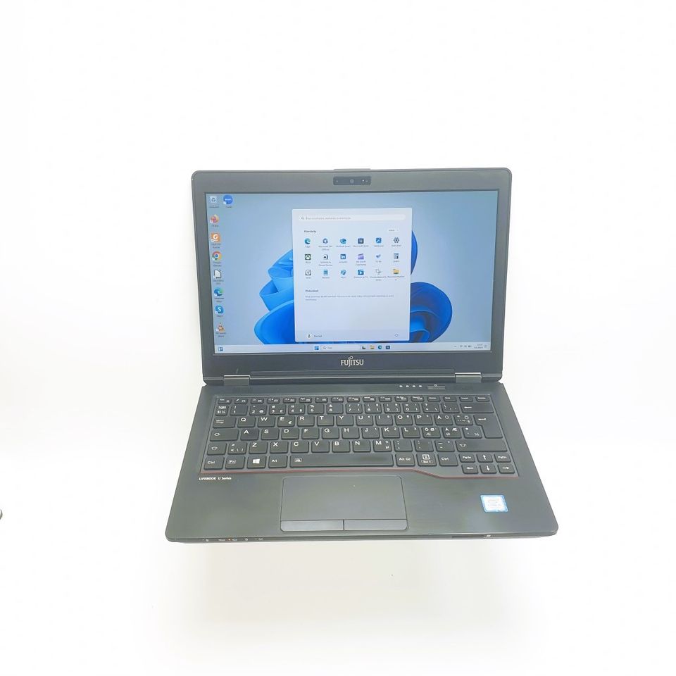 Kannettava tietokone Fujitsu LifeBook U727 / i5-7200U (12kk takuu)