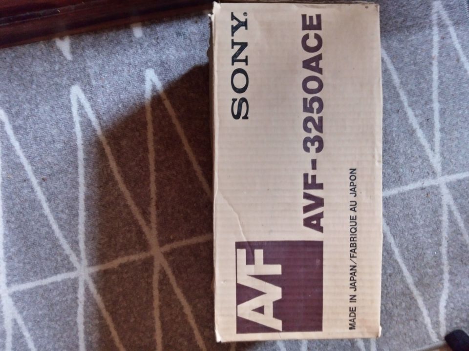 Sony AVF-3250 AVE