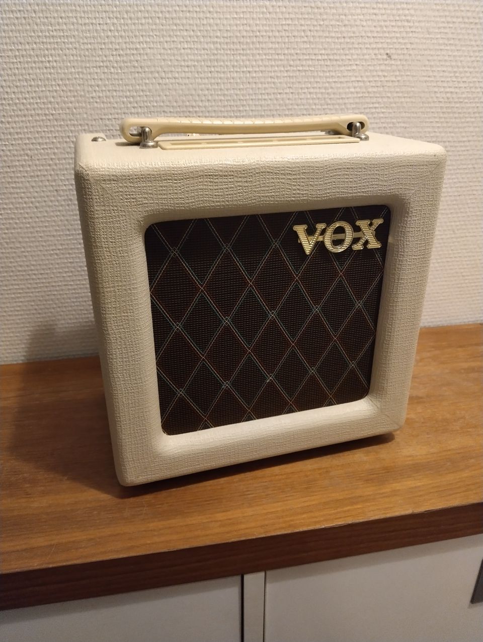 Vox AC4TV Mini putkivahvistin ale