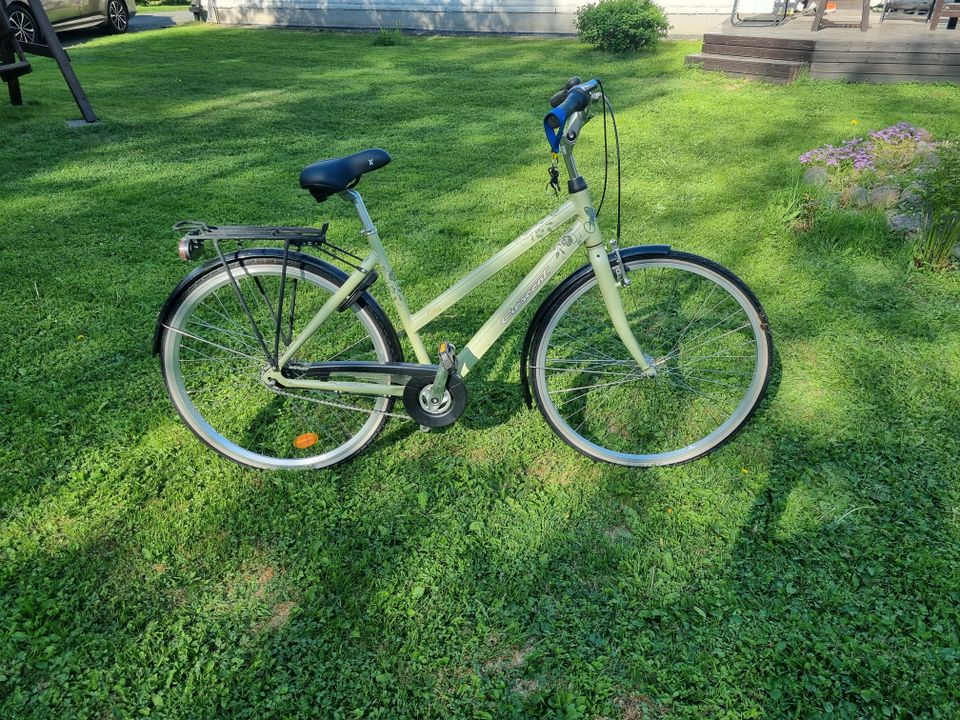 Crescent City 7-vaihteinen polkupyörä