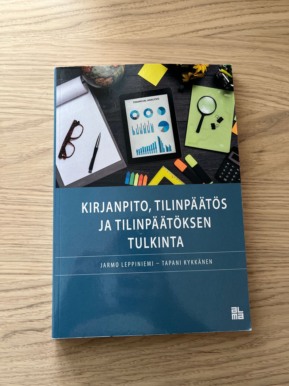 Kirjanpito, tilinpäätös ja tilinpäätöksen tulkinta / Leppiniemi & Kykkänen