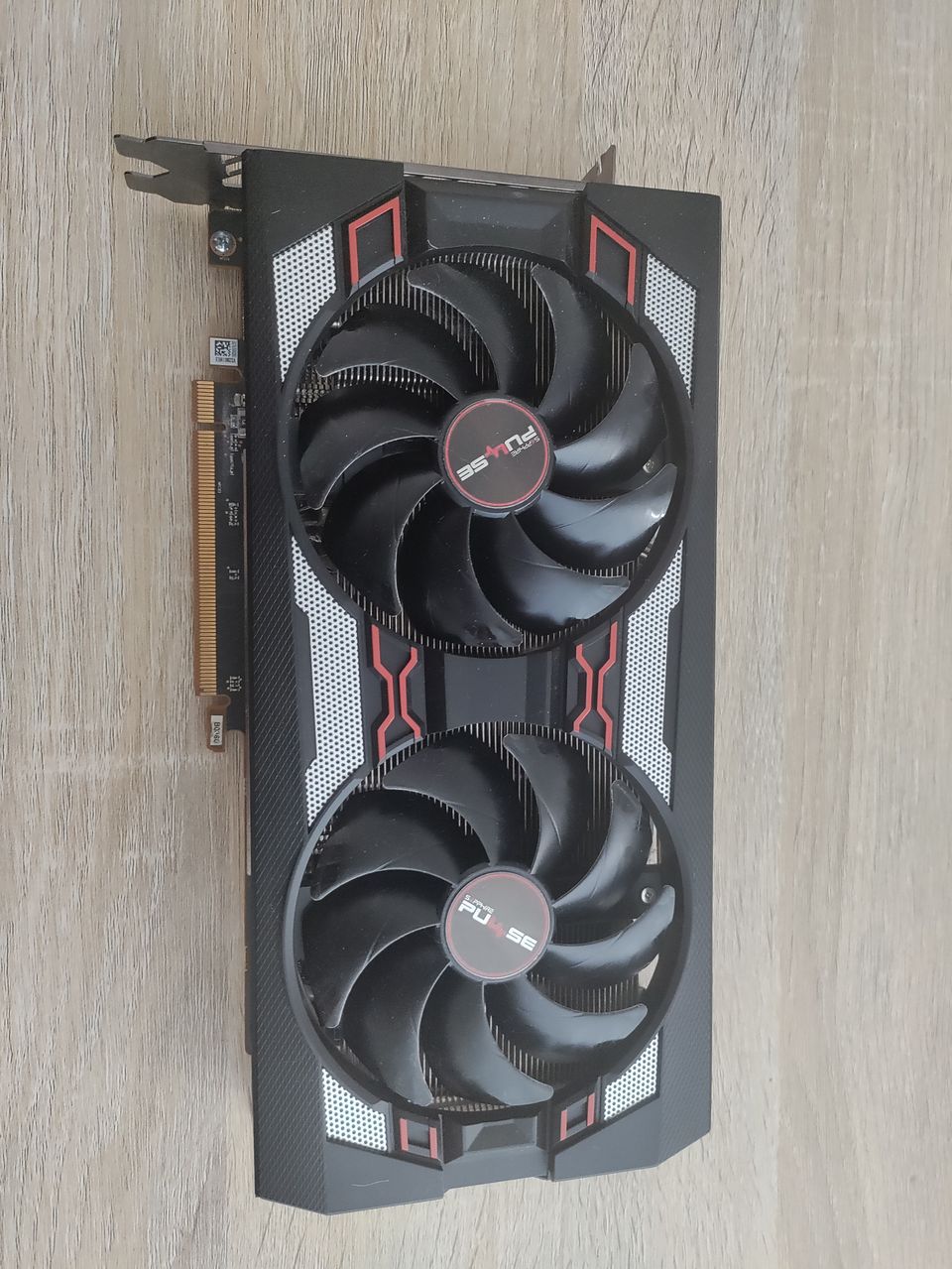 Sapphire RX 5700 XT