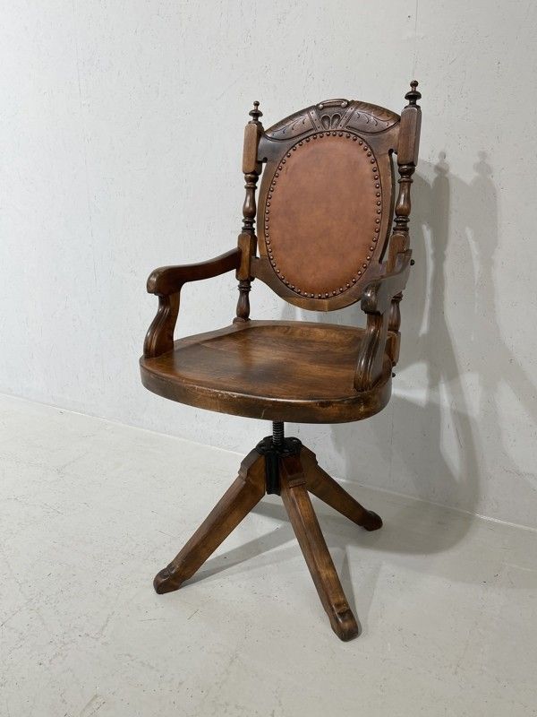 Vintage konttorituoli renesanssi tuoli