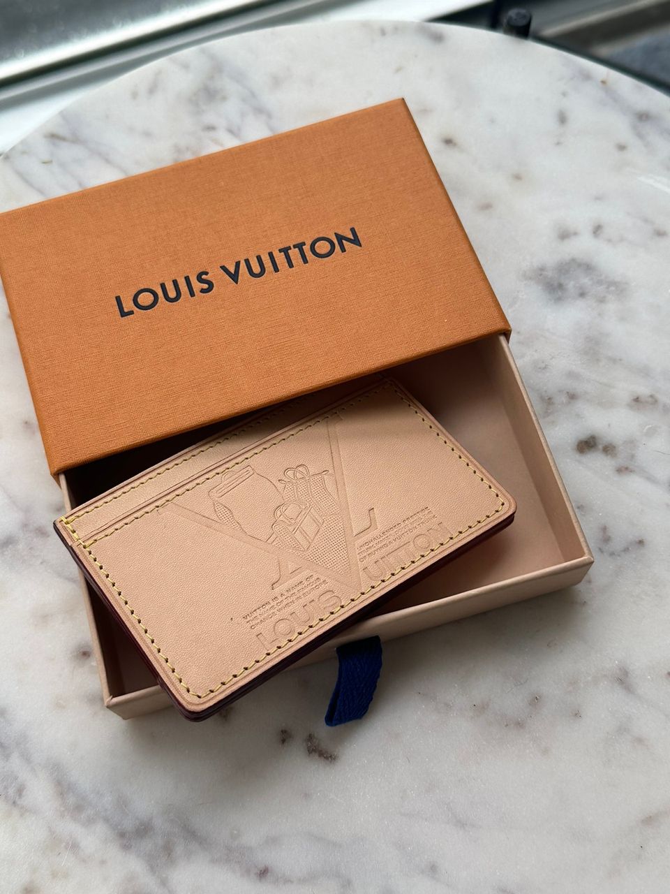 LV Louis Vuitton card holder
