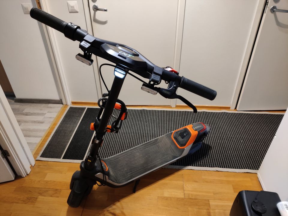 Segway P65E sähköpotkulauta