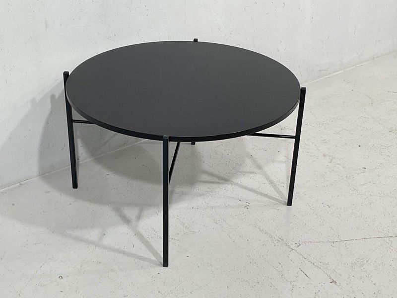 Pyöreä musta pöytä sohvapöytä 70x42 (A)