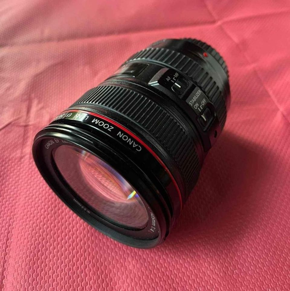 Canon Zoom Lens EF 24-105mm f/4 L IS USM on osa Canonin