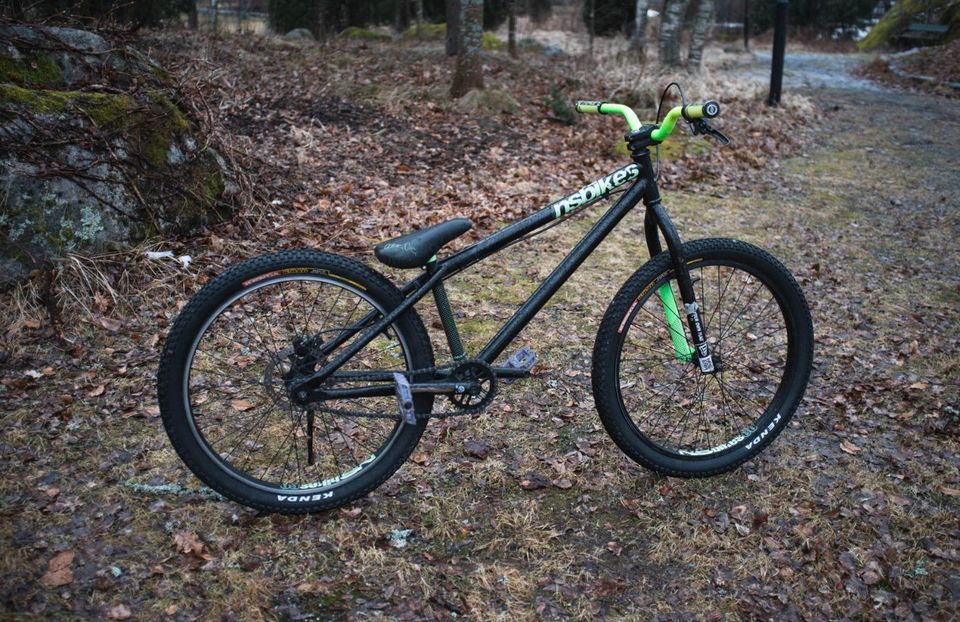 NSBikes Holy 2 Dirt/Street pyörä