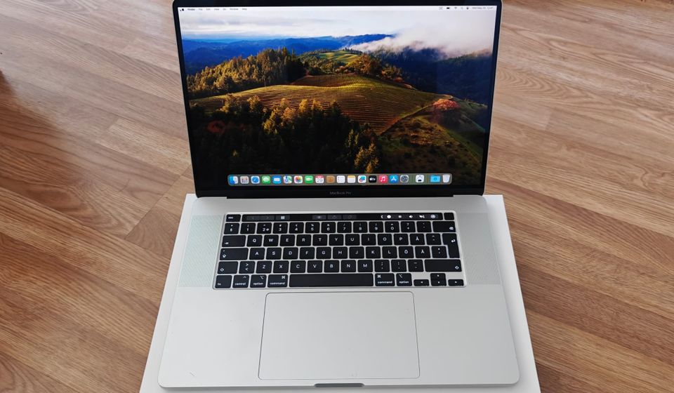 MacBook Pro 16 inch 2019 , 16gb/512gb