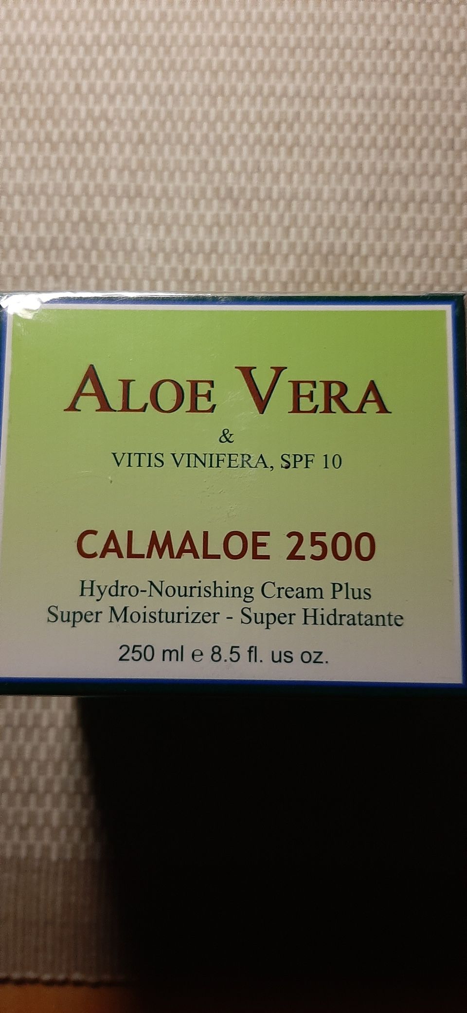 luonnontuote Aloe Vera Calmaloe 2500 Kuiva ihoiselle rentouttaa iso 250ml
