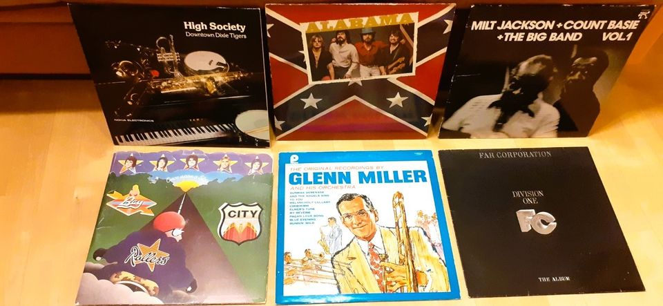 LP-levyjä Alabama,Glenn Miller,Bay City Rollers yms