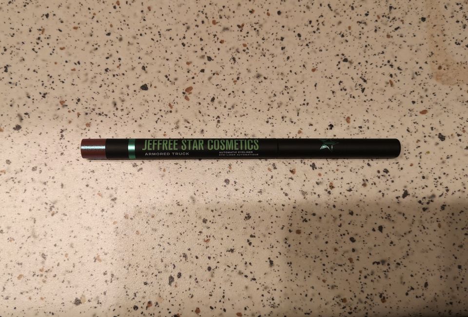 Jeffree Star Cosmetics eyeliner Armored Truck