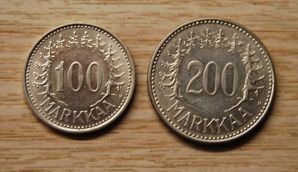 Suomi, 300 Markkaa 1957, Hopeaa