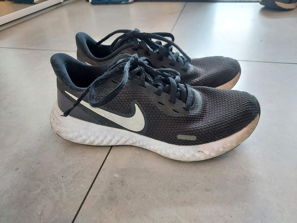 Nike lenkkarit koko