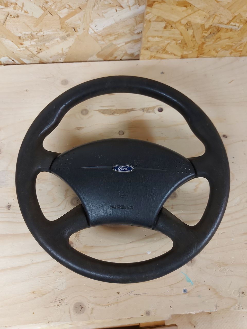 Ford focus ratti/airbag
