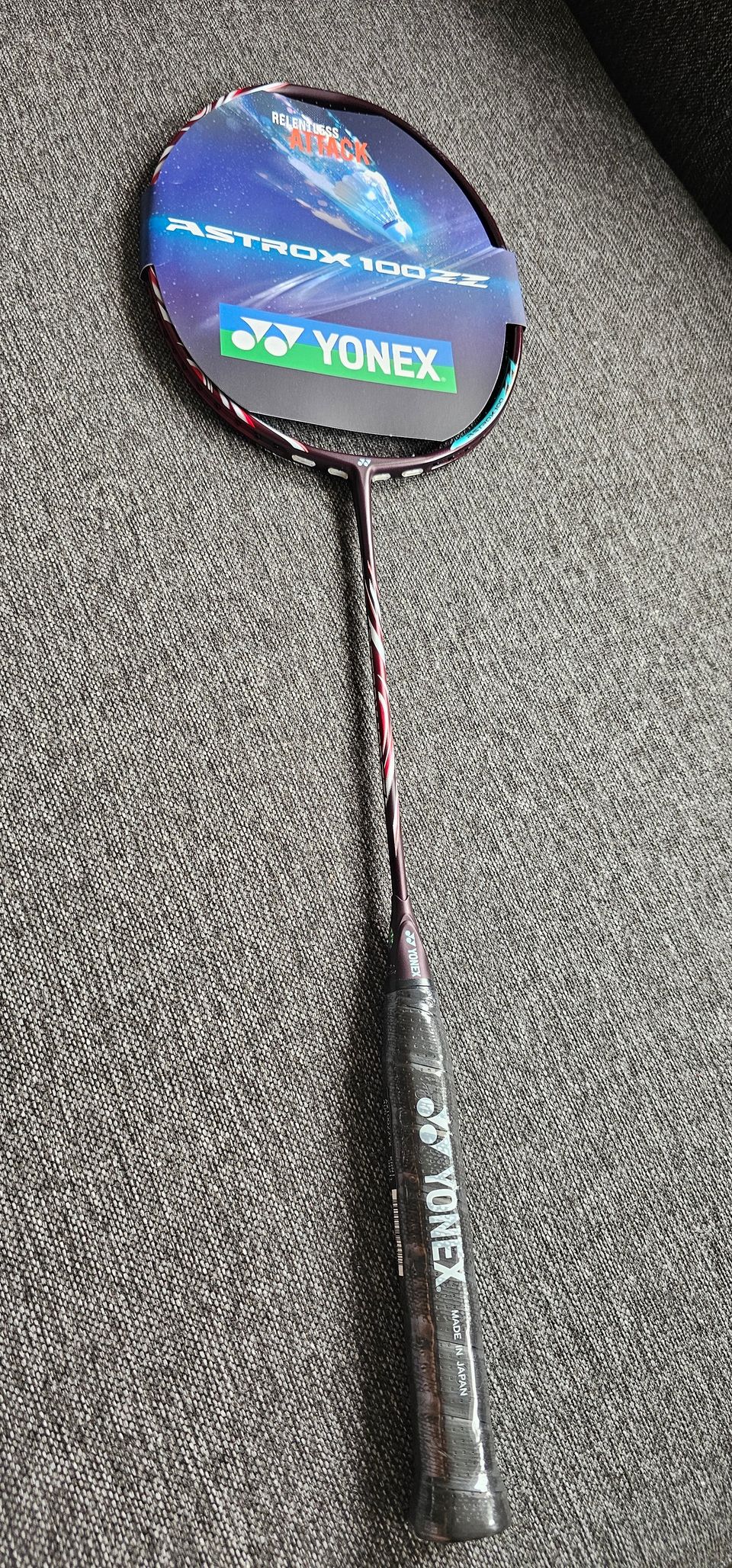 Sulkapallomaila Yonex Astrox 100zz Kurenai