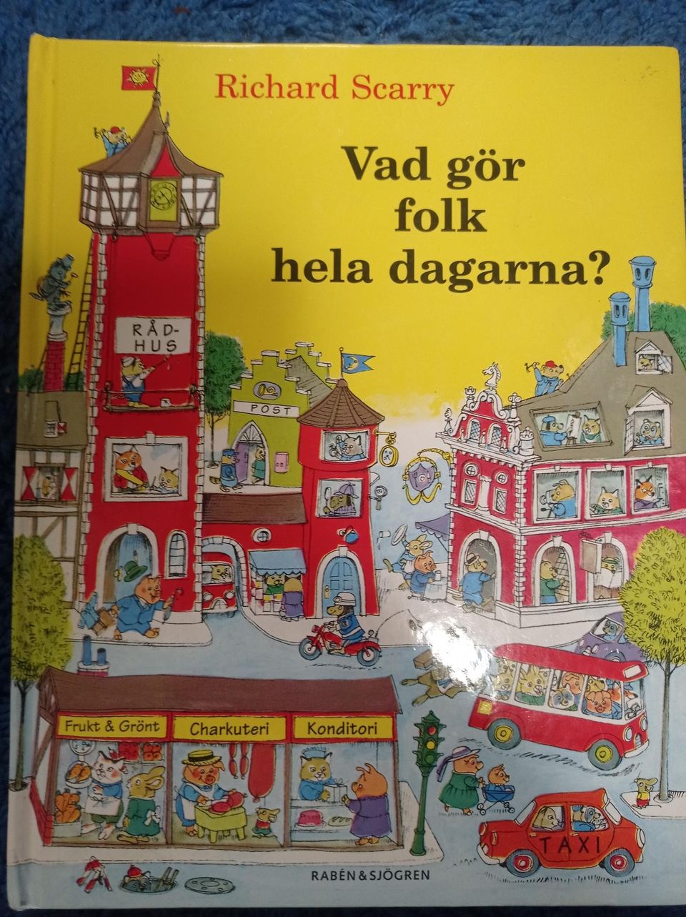 Hyväkuntoinen kirja lapselle ruotsin opetteluun