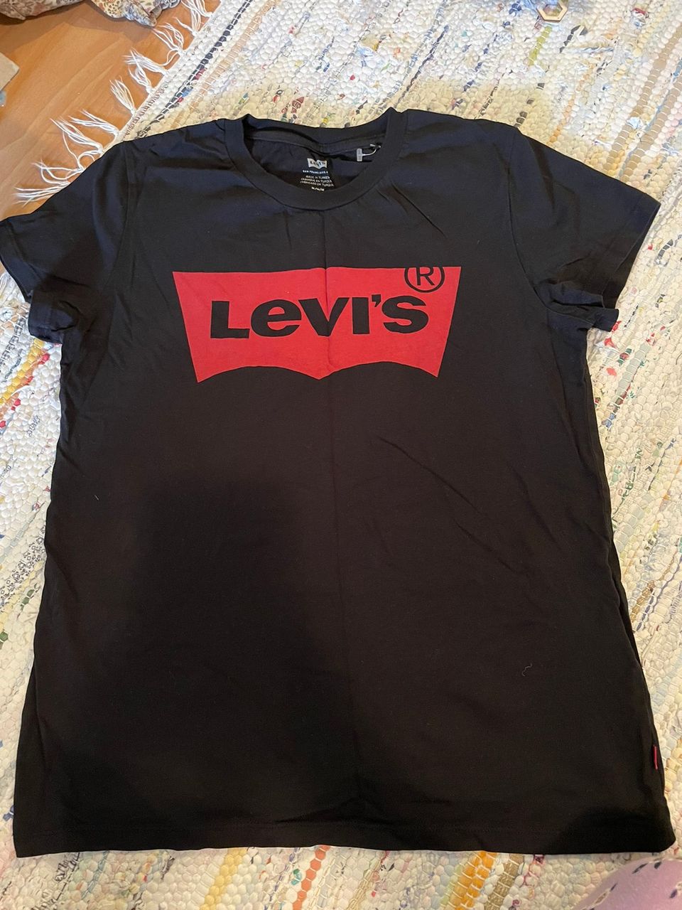 Levi’s t-paita