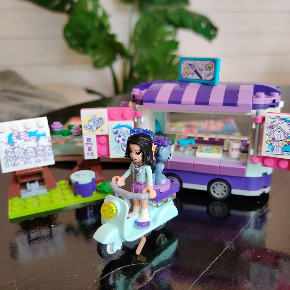 Lego Friends Emman taidekoju