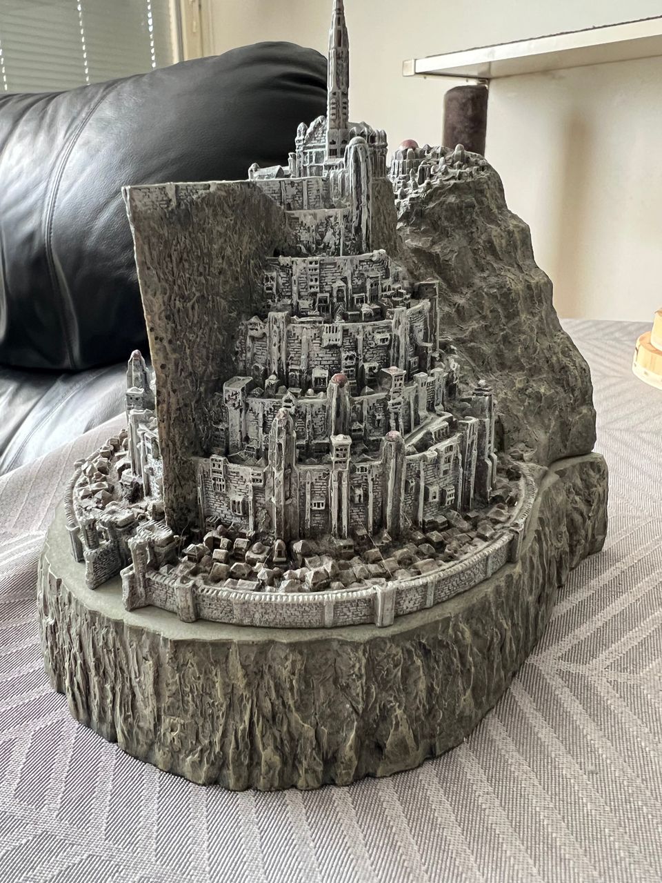 Minas Tirith pienoismalli