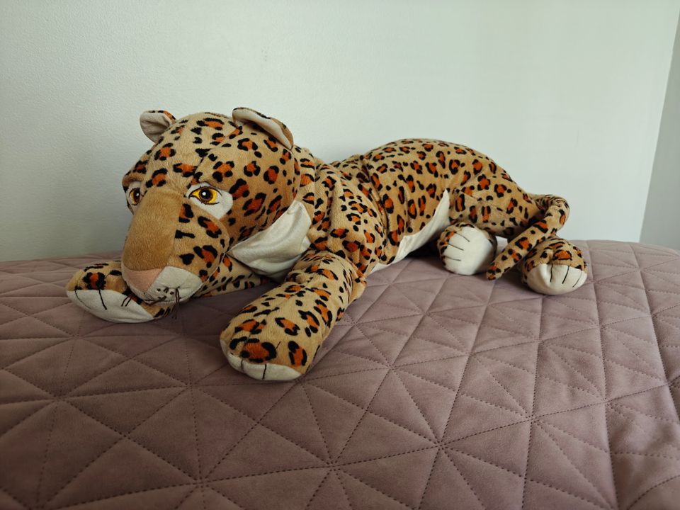 Leopardi pehmolelu
