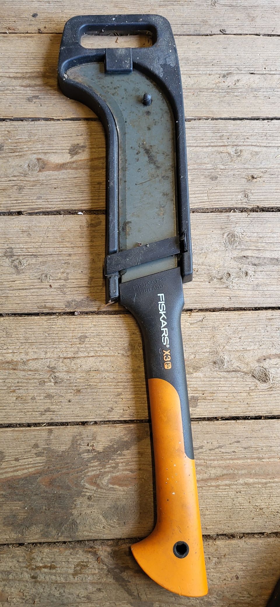 Fiskars vesuri