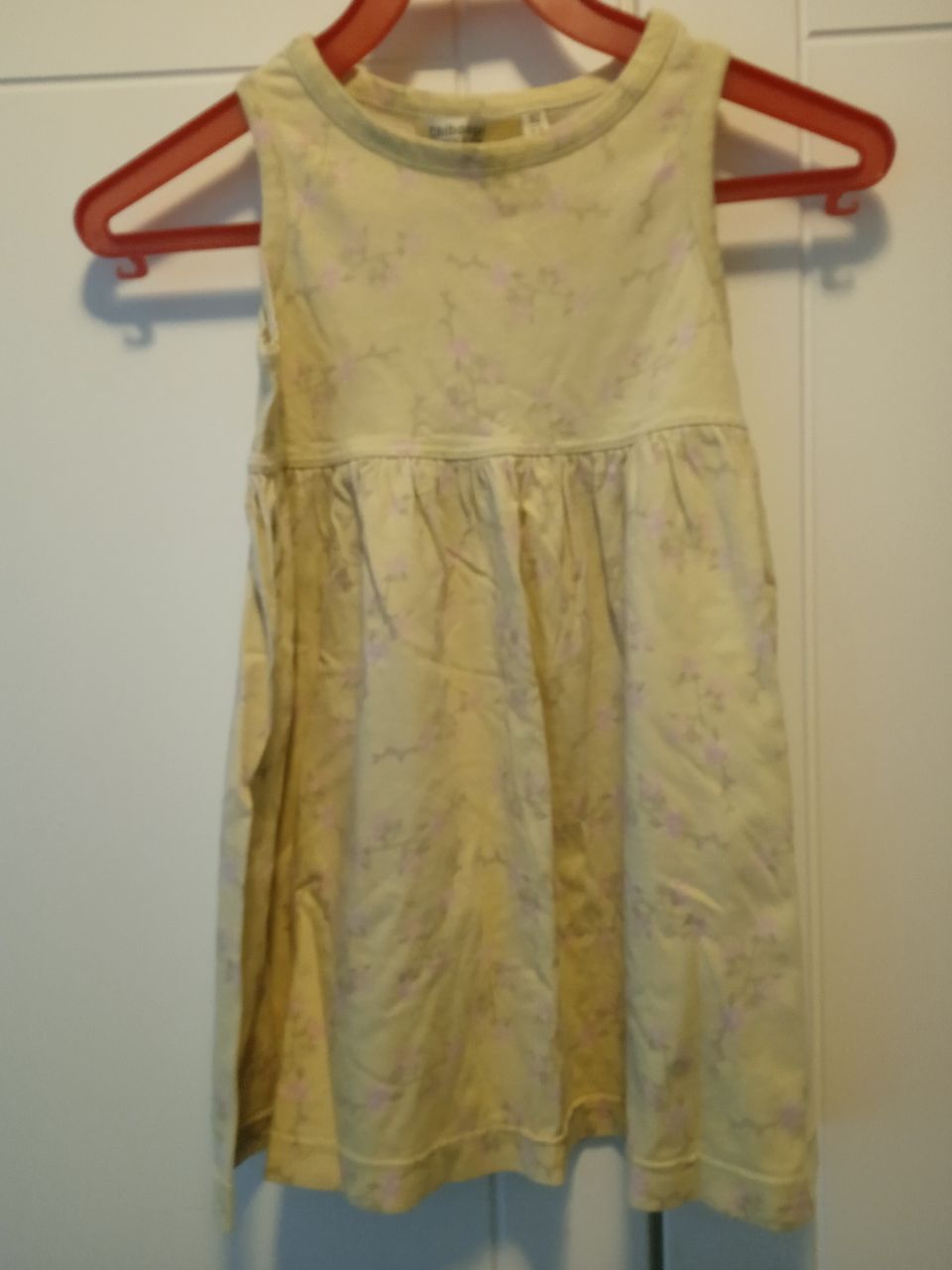 92 cm sievä mekko