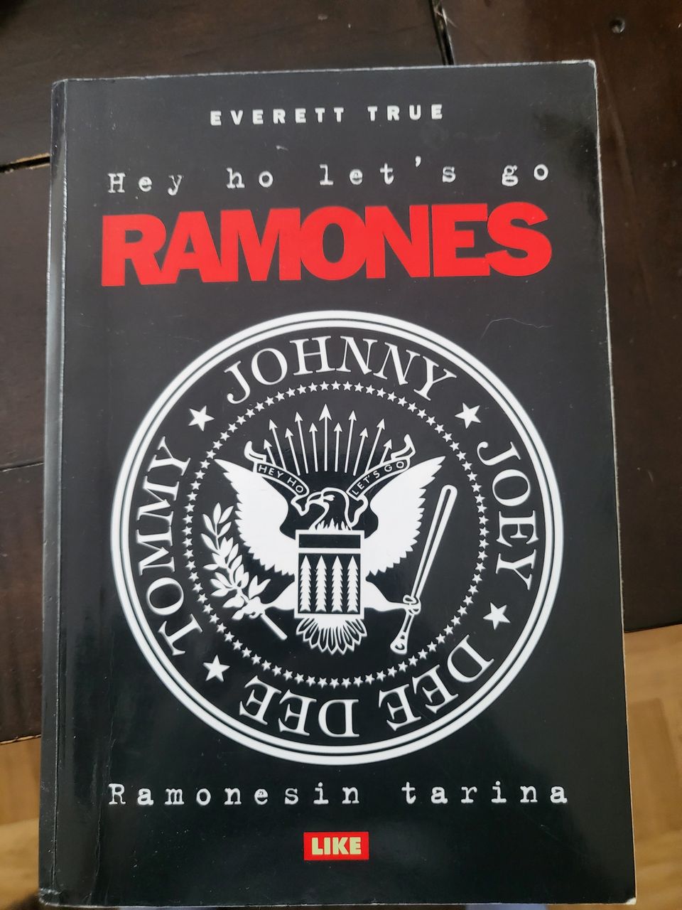 Ramones- hey ho let's go elämänkerta