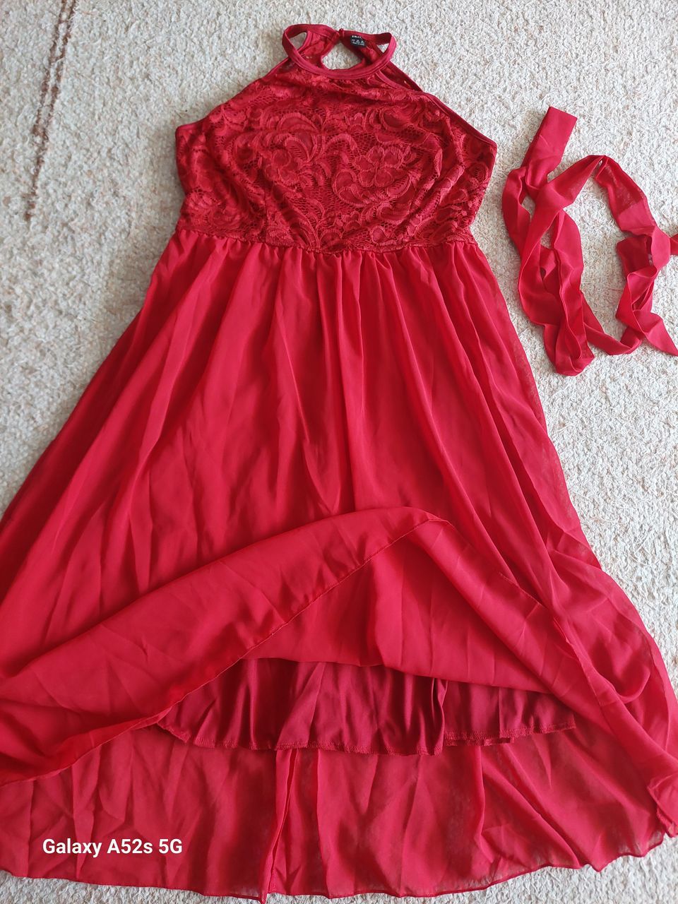 Shein kaunis punainen mekko L