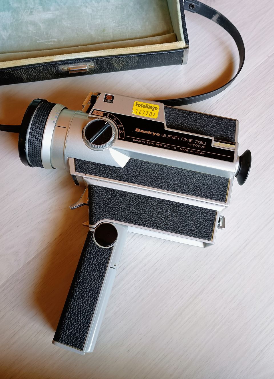 Aivan upea vintage videokamera, Sankyo Super CME 330 HI Focus