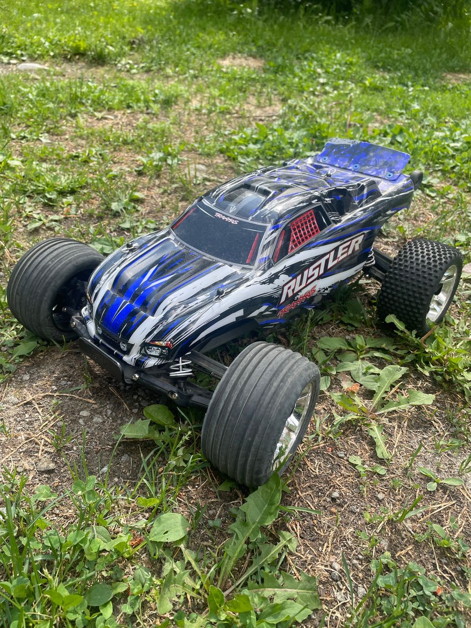 Traxxas Rustler 2wd Xl5