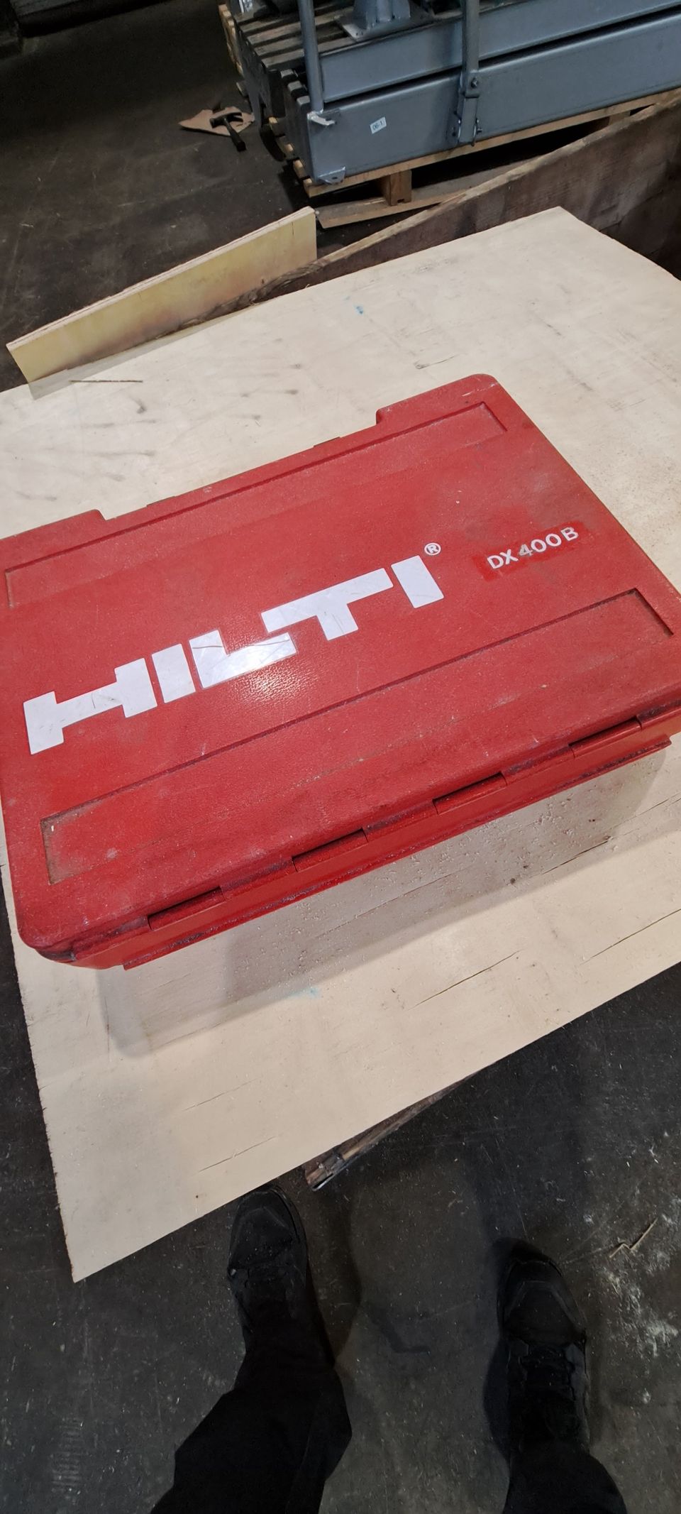 Hilti naulain