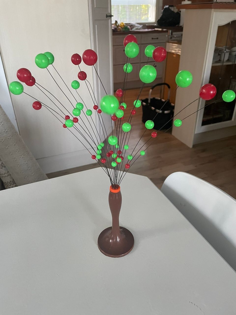 Kinetic ball tree