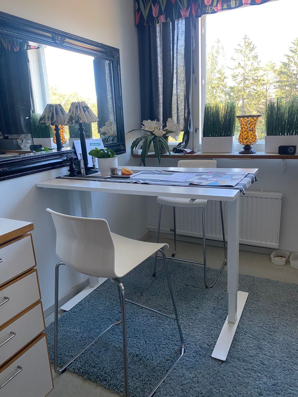 Ikea TROTTEN-säätöpöytä