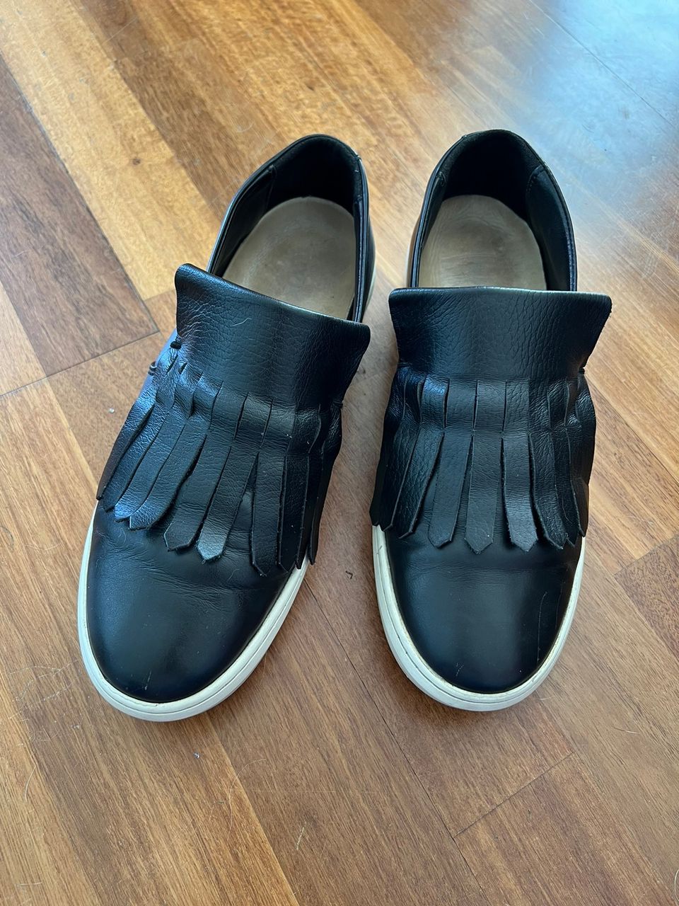 Filippa K Ally Slip-on sneakerit