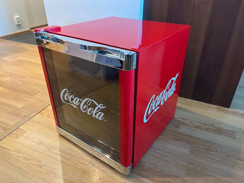 Coca cola jääkaappi