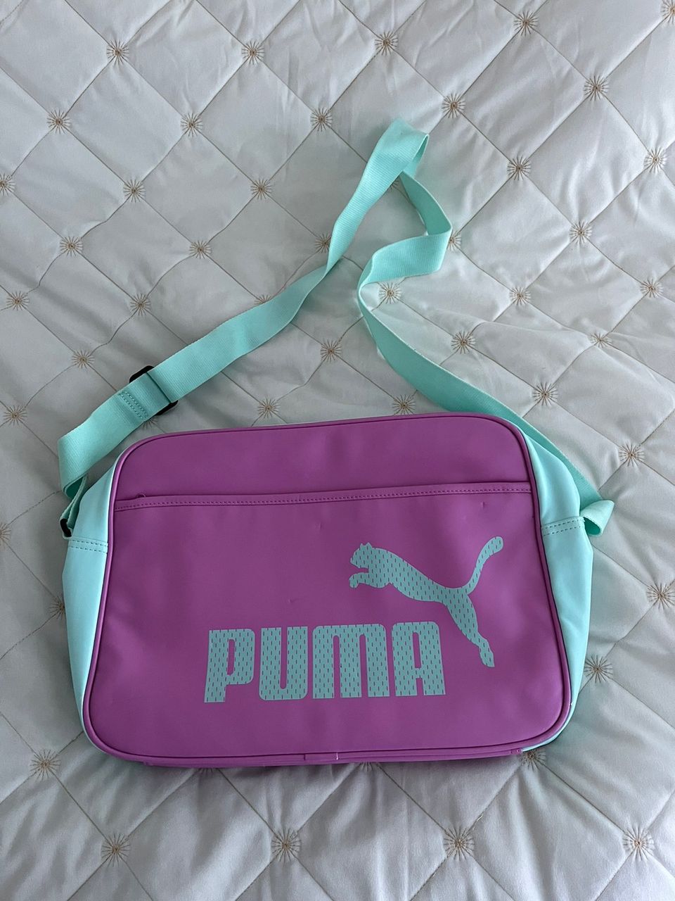 Puma laukku