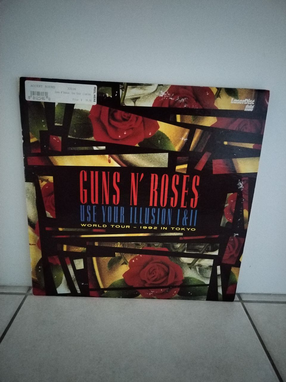 Guns n' Roses - Use Your Illusion I & II Laserdisc