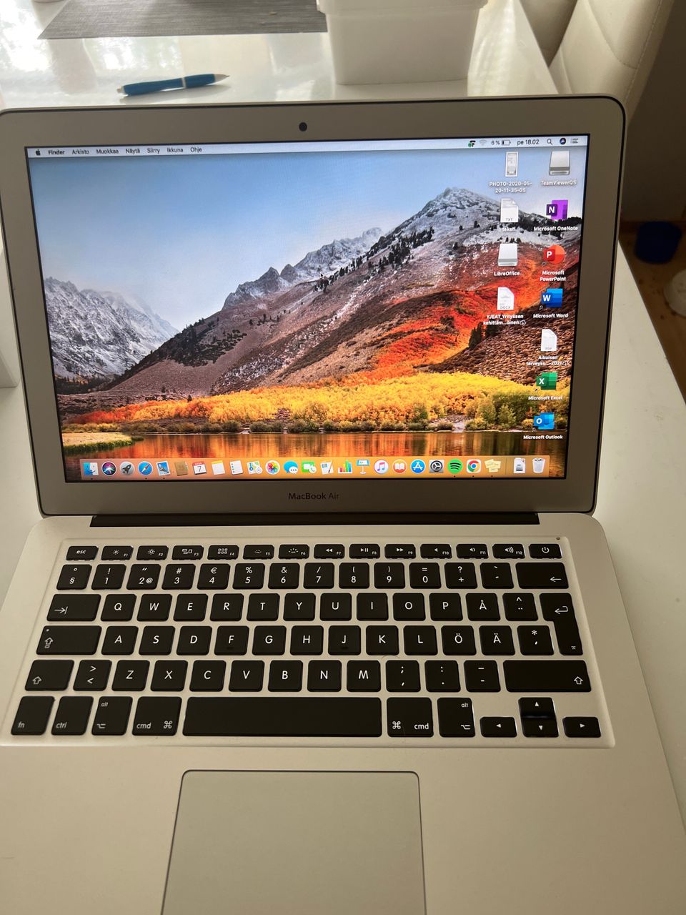 Apple MacBook 13”air vm 2017